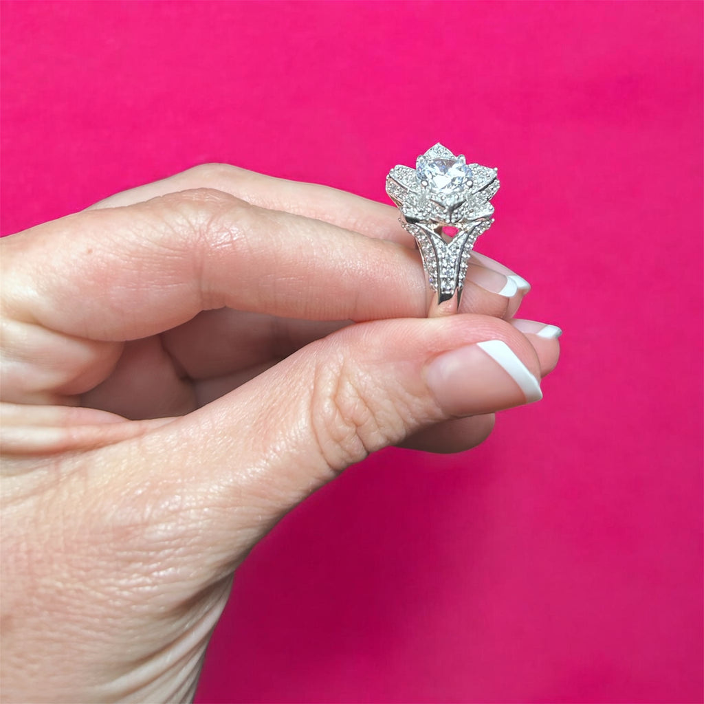 Unshakable Light Ring size 7